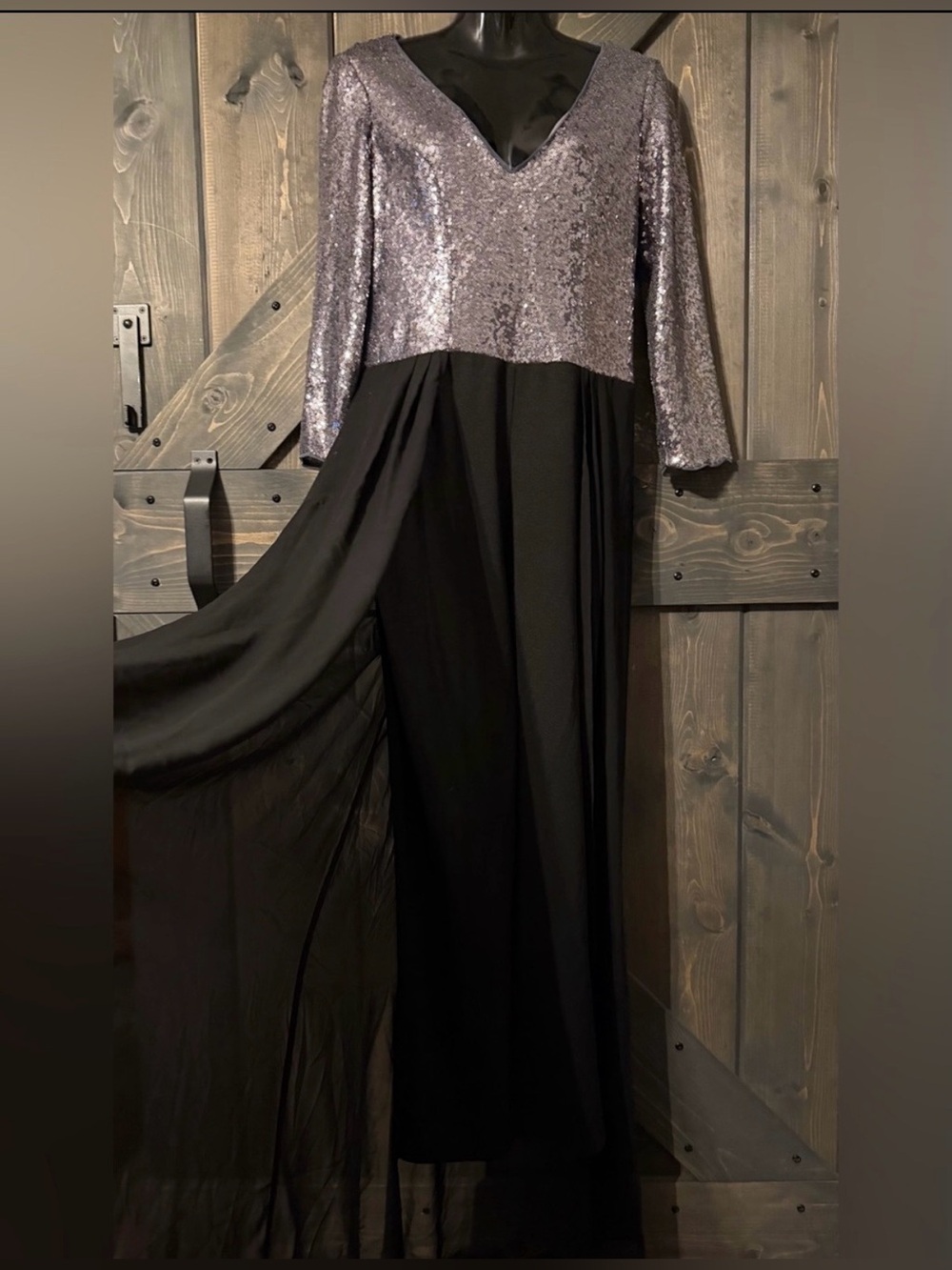 MARINA Size 6 Sequin V-neck Top Overlay Skirt Jumpsuit